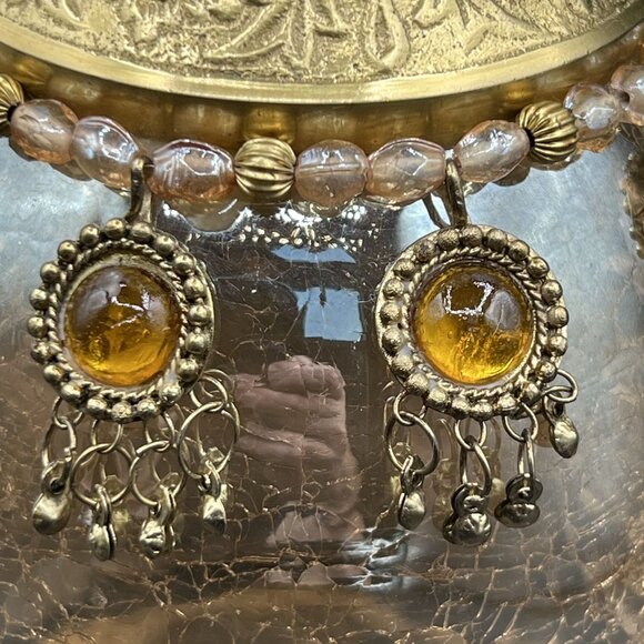 Vintage Handcrafted Brass Floral Etched Neck Ornate Amber Crackle Glass Vase - Picture 4 of 13